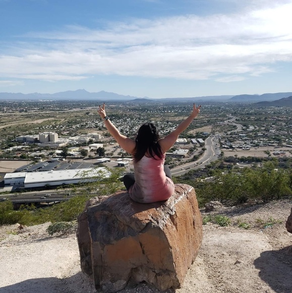 Meet your Posher, Nakita - Picture 4 of 4